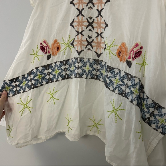 Johnny Was Colorful Embroidered Flowy White Top - Picture 5 of 6